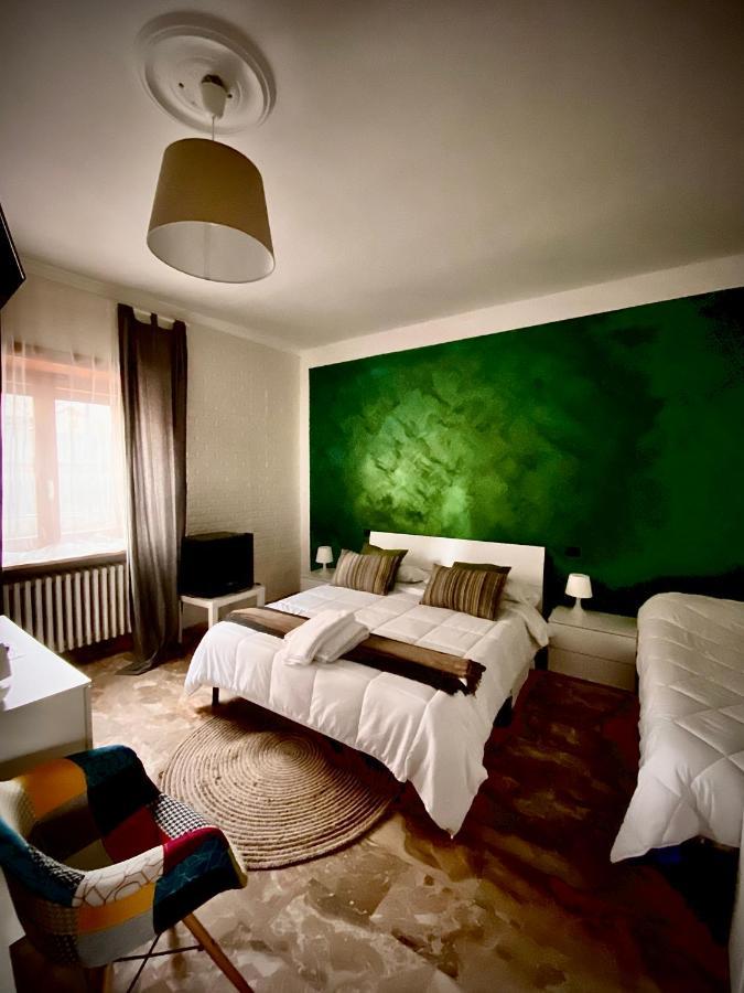 B&B Mo•Si Massa d'Albe Exterior photo